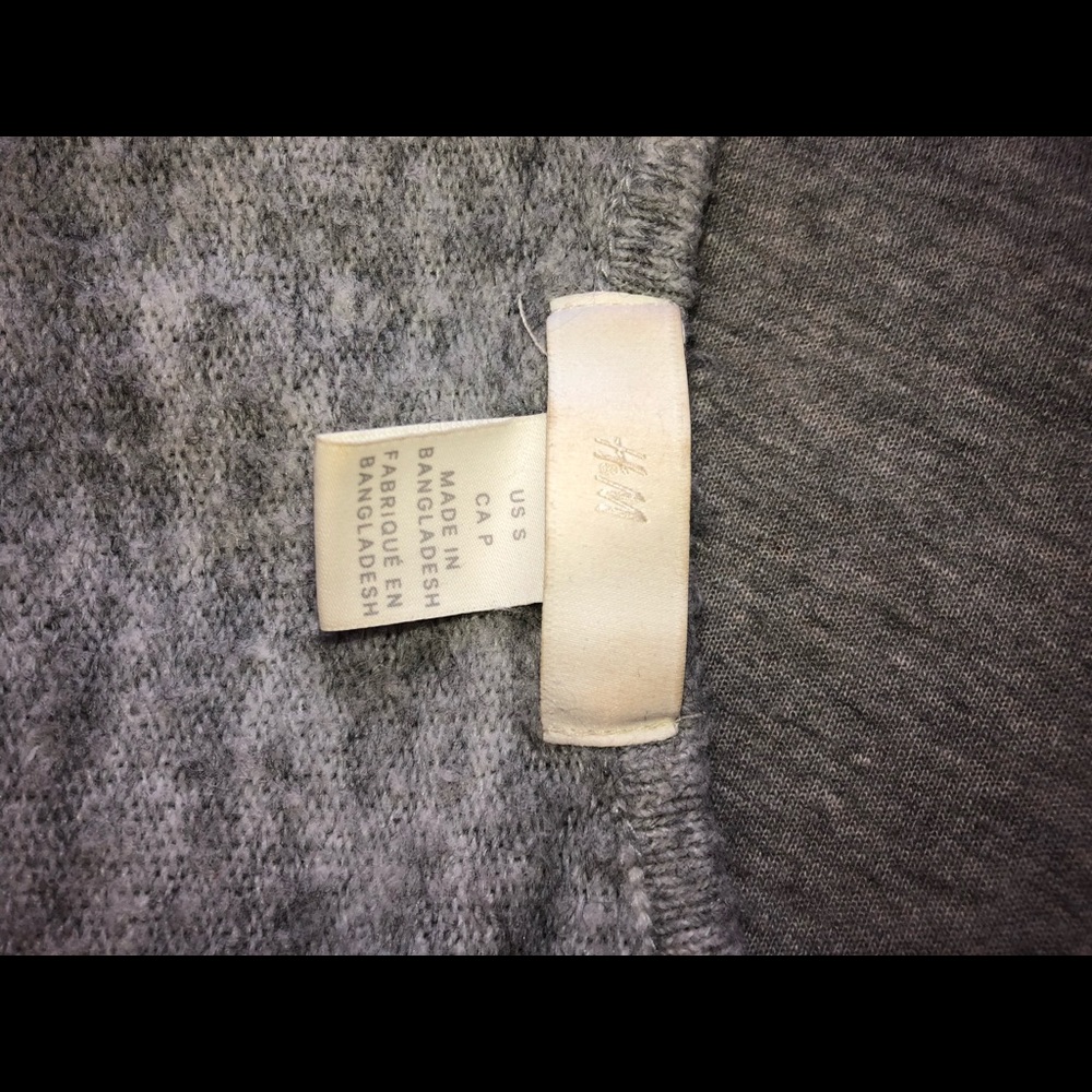 Gray Sweater - Picture 4 of 5